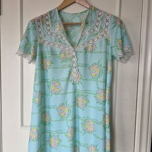 Handmade Pastel Aqua Floral Lace-Trim Nightdress - Sz Med - Vintage, summery